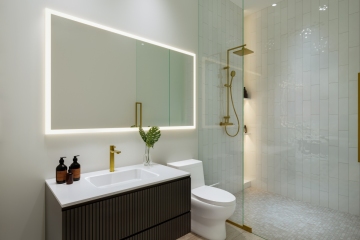 Second-Bathroom